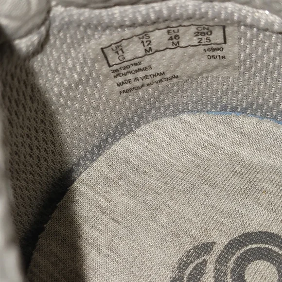 Mens Clarks Cloudsteppers with Tetrasoft size 12M - Picture 5 of 7